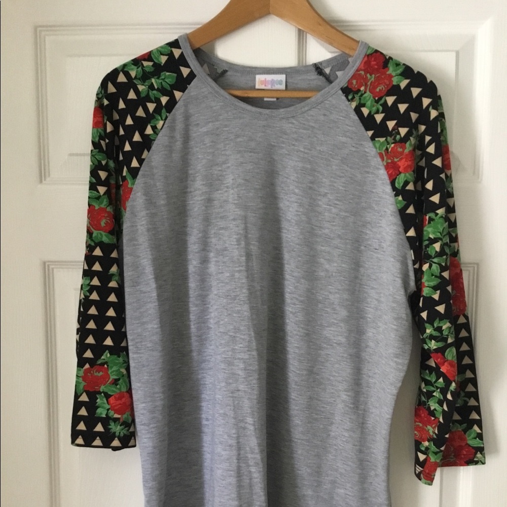 LuLaRoe Randy tee